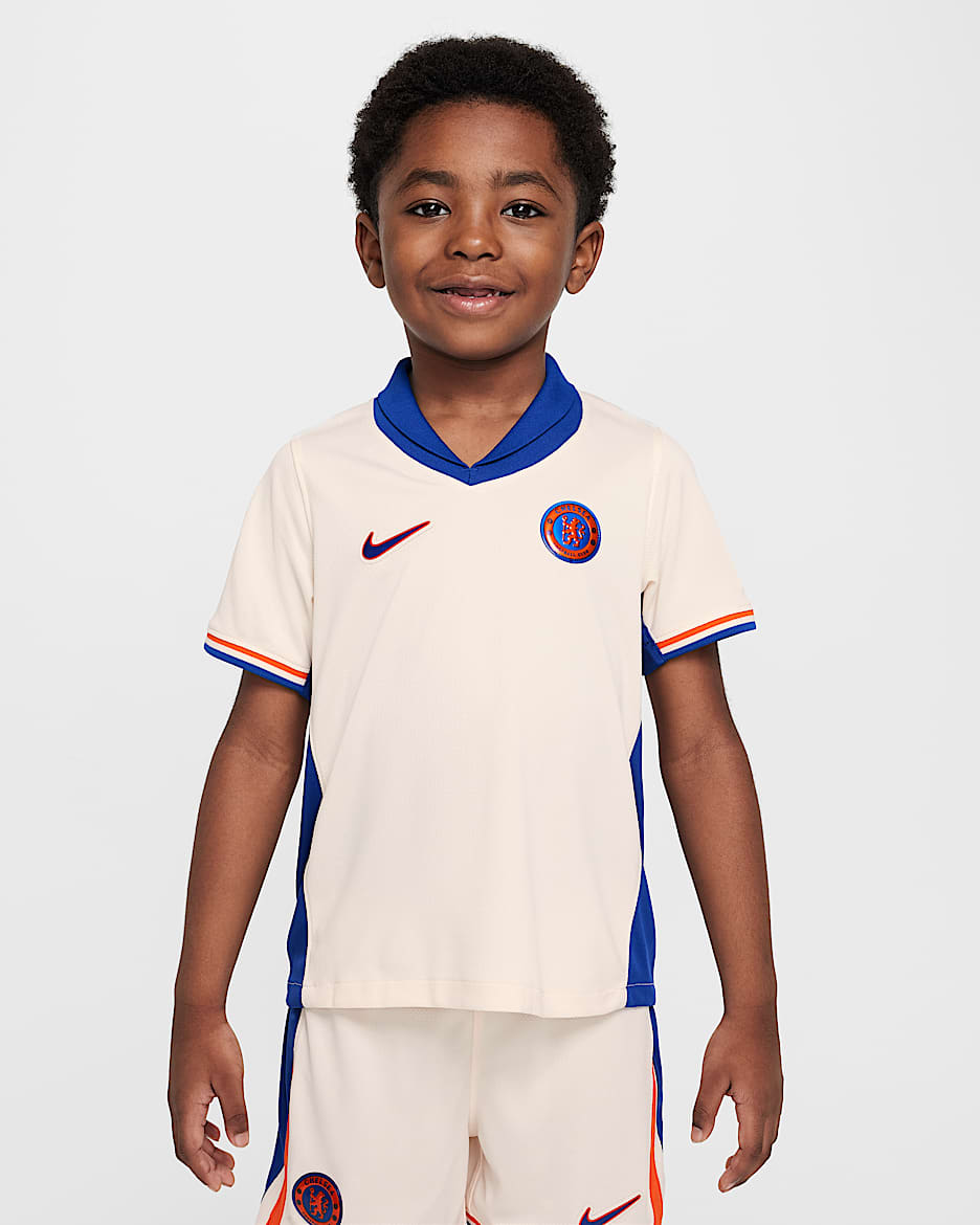 Chelsea F.C. 2024 25 Stadium Away Younger Kids Nike Football Replica 3 Piece Kit. Nike UK